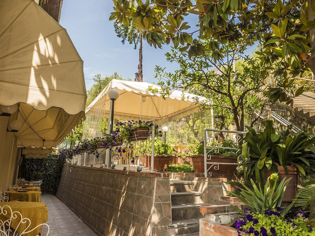 Bed And Breakfast Gioiello Celle Ligure Exterior photo